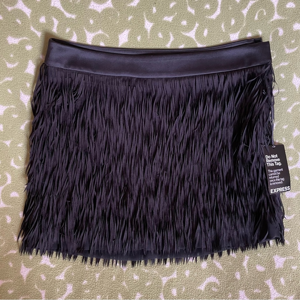 NWT Express fringe mini skirt black side zip lined size 4 small